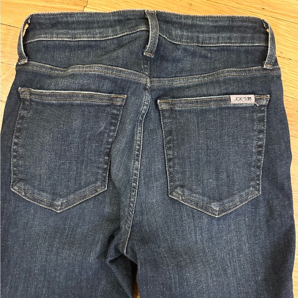 Joe’s Jeans Skinny Ankle Dark Wash Mid-Rise Stretch Denim Size 30 - Picture 3 of 7